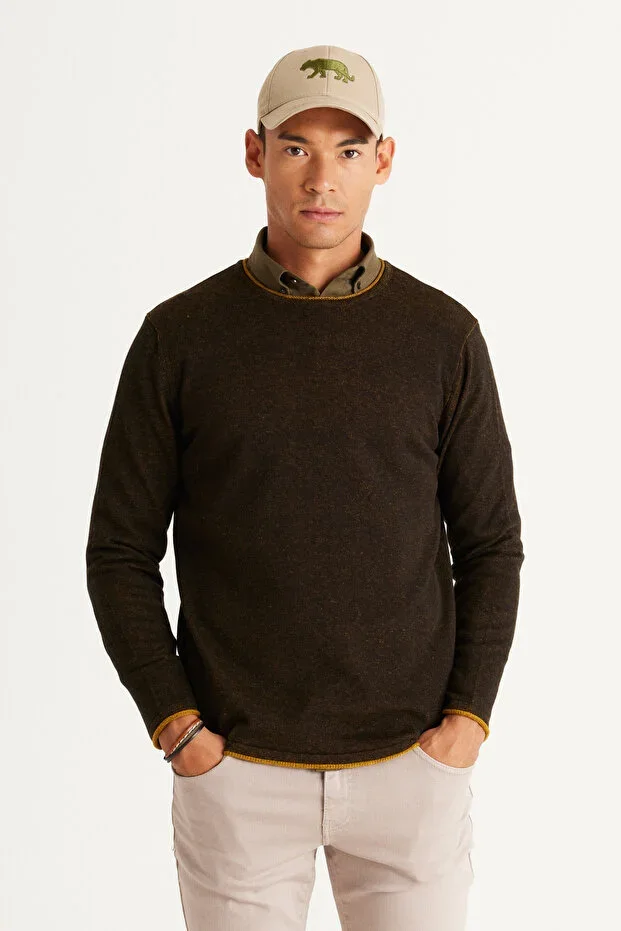 Black-Mustard Standard Fit Regular Cut Crew Neck Cotton Knit Sweater