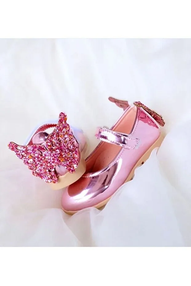 GIRLS' SLIPPERS