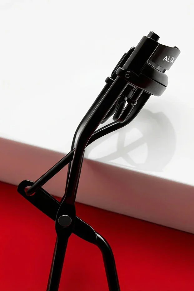 Natural Lash Look Eyelash Curler - Instant Lift Eyelash Curler