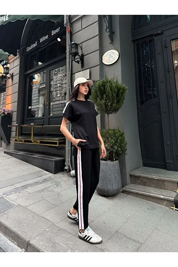 Modal fabric tracksuit with stripe