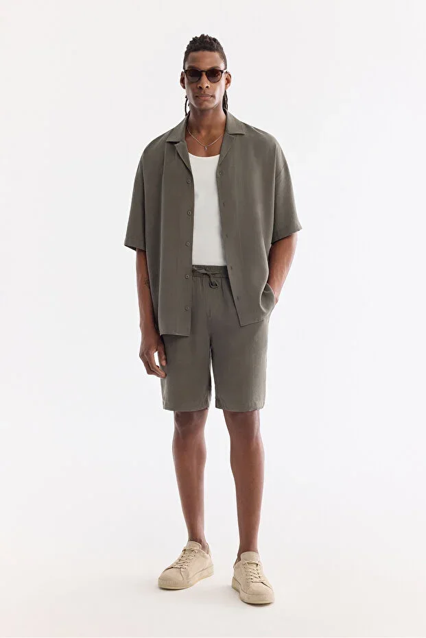 Men's Khaki Elastic Waist Soft Touch Breathable Relaxed Fit Shorts A61Y3703