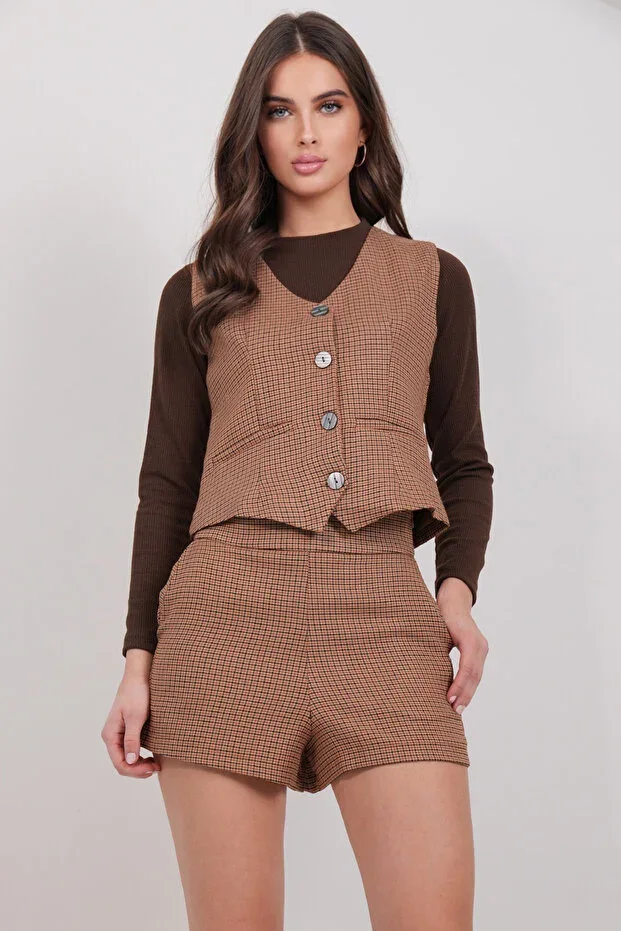 Women's Tab Plaid Patterned Shorts ALC-X14926