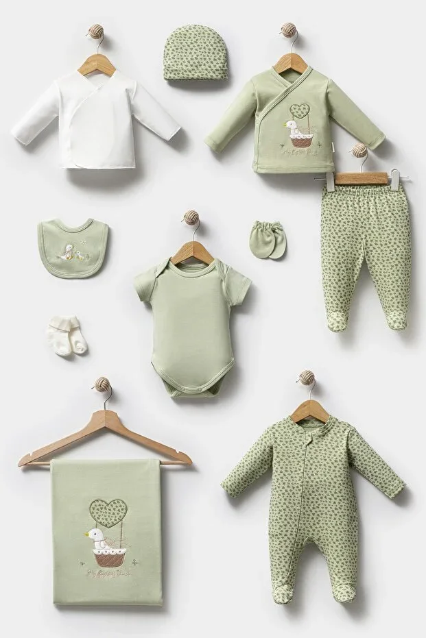 Cute Duck in Basket 10 Piece Newborn Hospital Exit - Organic Bodysuit Set Boxed