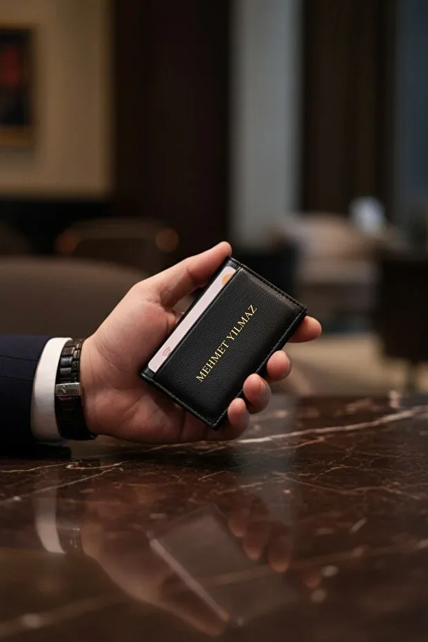 Super Slim Unisex Leather Credit Card Holder Black With Name Engraving