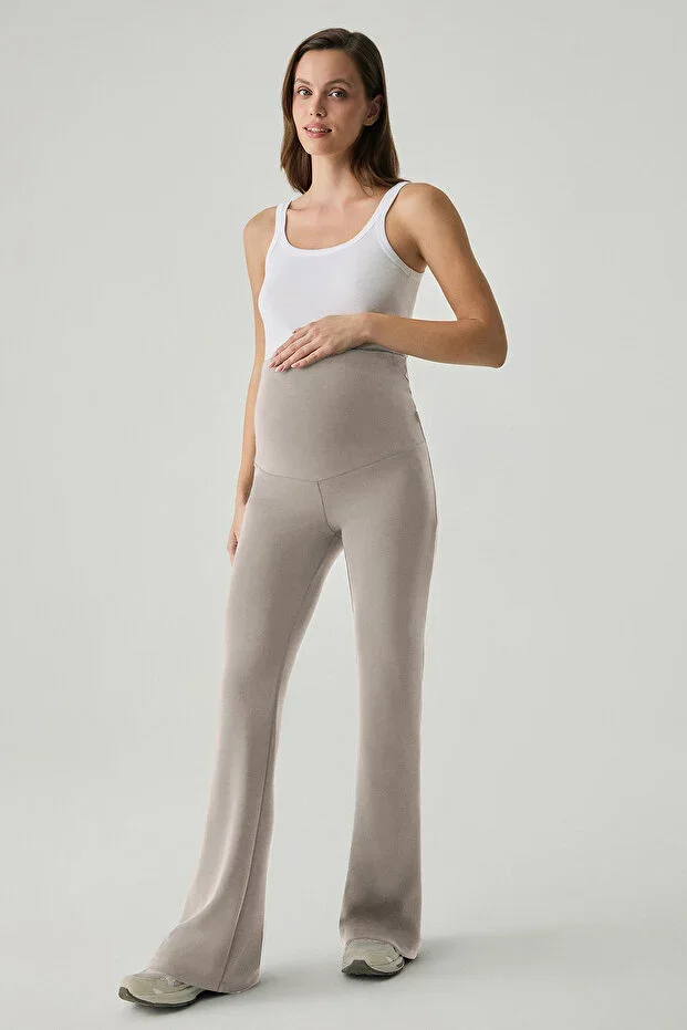 High-waisted flared TENCEL™ maternity pants
