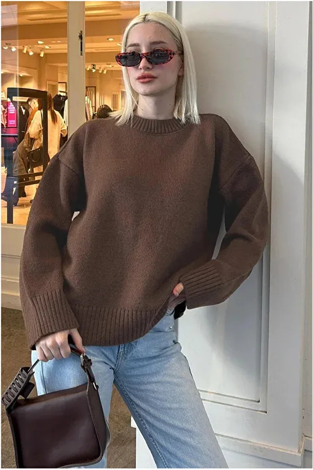 Women's Brown Oversize Knit Sweater