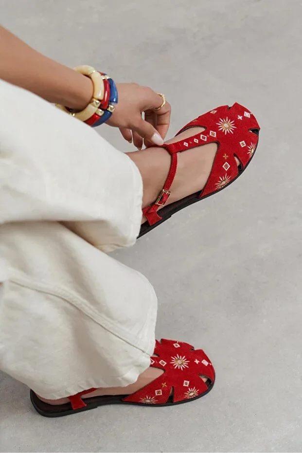 Utya Red Suede Leather Embroidery Detail Flat Women's Sandal