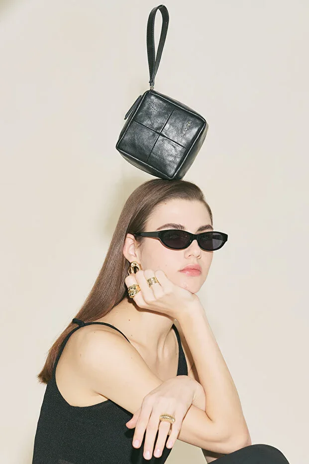 RAINA BOX BAG BLACK