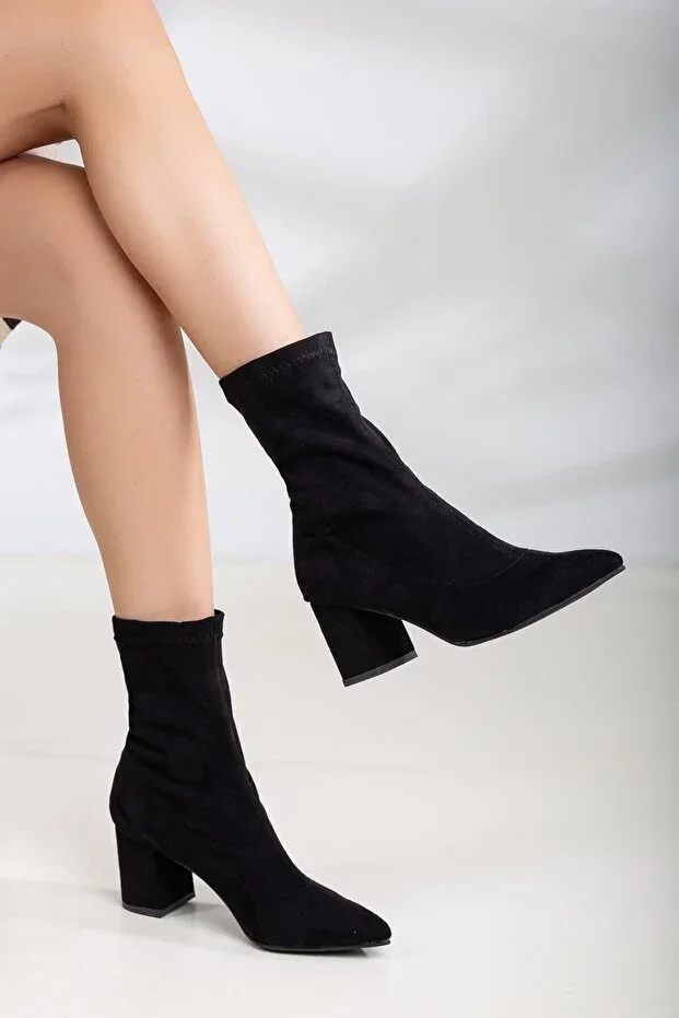 Black Suede Pointed Toe Chunky Heel Stretch Boot 7.5 Cm