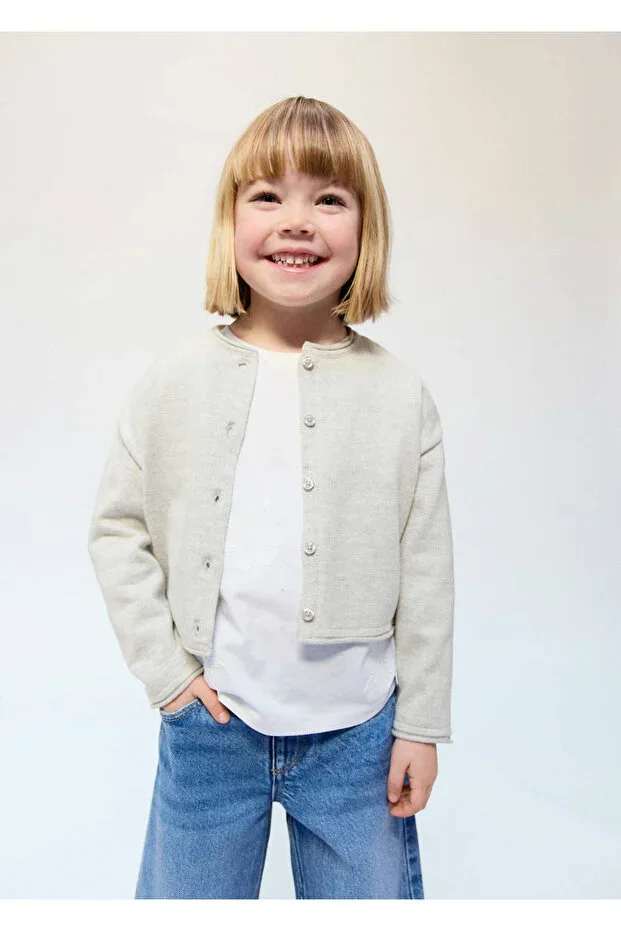 Cardigan with button closure