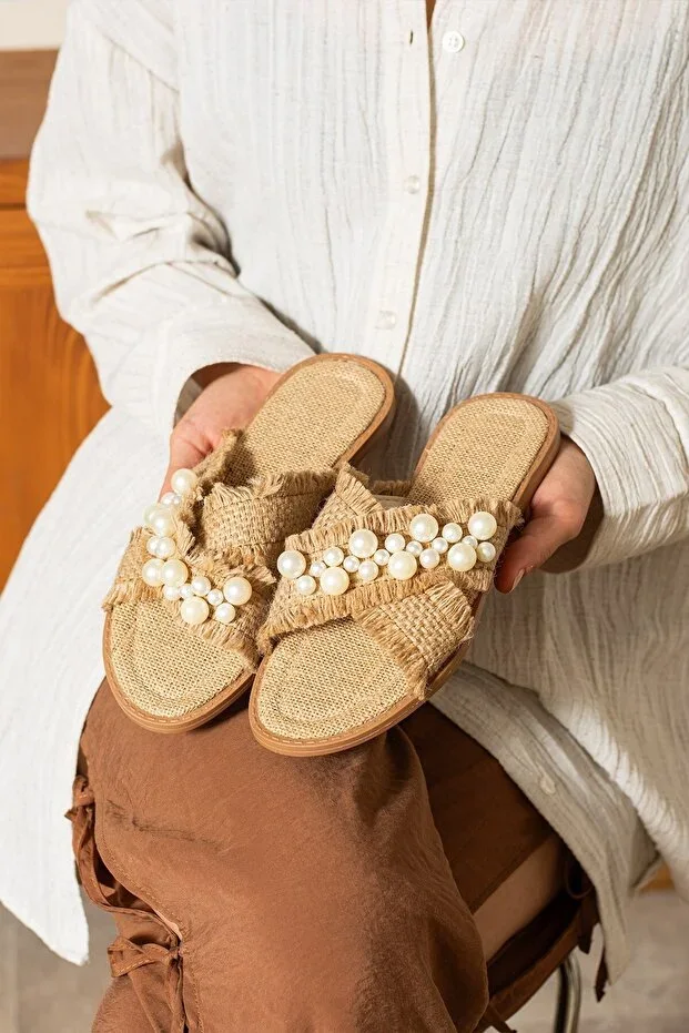 MIRELLA Women's Beaded Straw Textured Flat Chic Beige Slippers