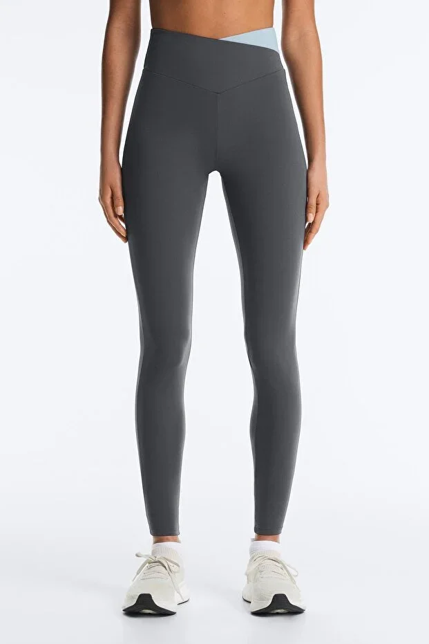 Oysho Comfortlux V-waist ankle-length leggings