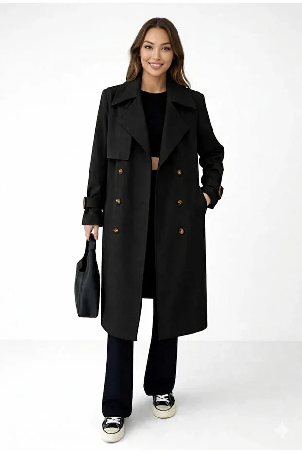 Buttoned Trench Coat with Belt in Black