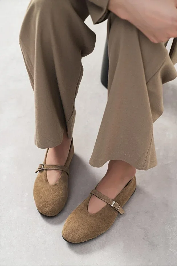 Mera Rome Beige Suede Buckle Detail Genuine Leather Flat Sole Women's Ballet Flats
