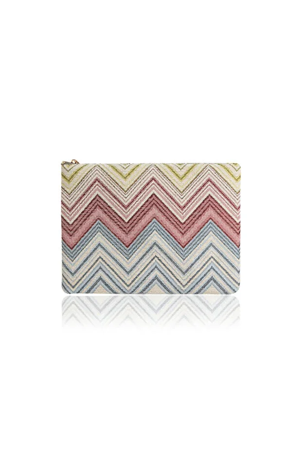 ZIGZAG CLUTCH BAG