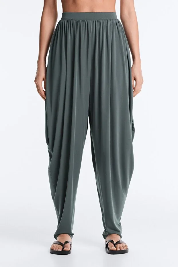 Oysho Modal blend bloomer pants
