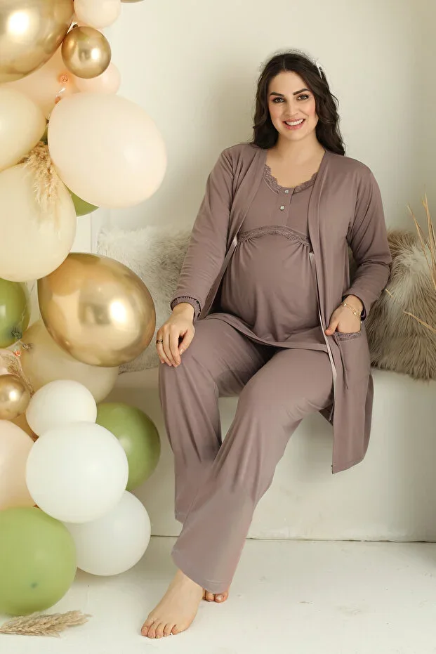 Women's Maternity Postpartum 3-Piece Pajama Set – Elegant Lace and Practical Button Detail