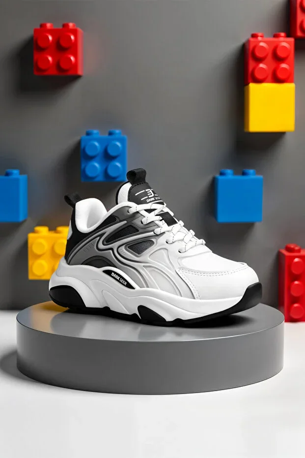 Kids DS STORM White Black Children Sneaker