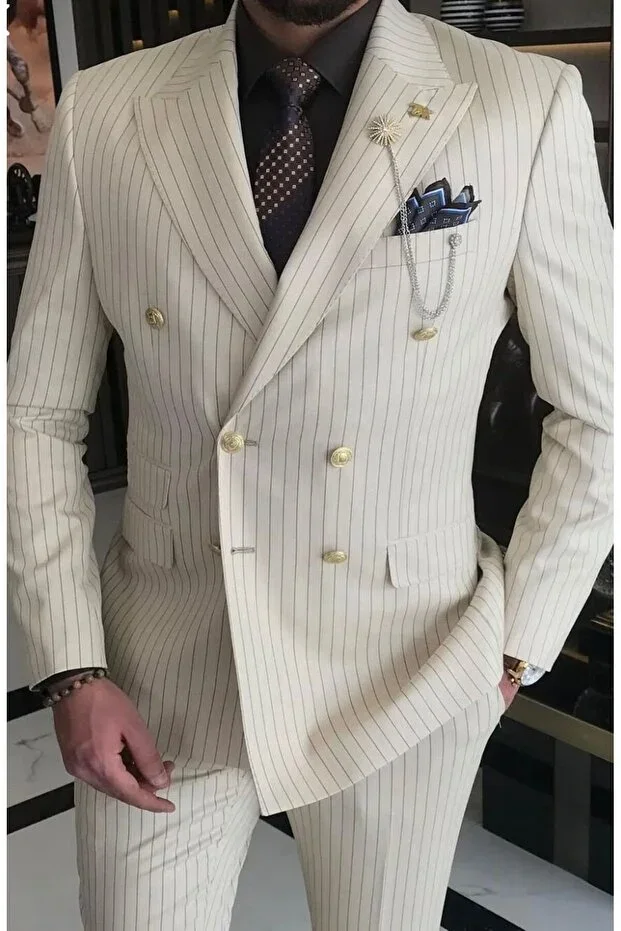 Kruvaze Suit Cream Striped
