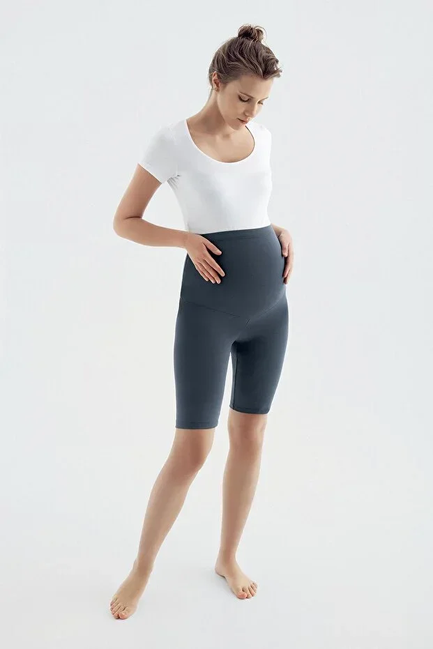 Knee-Length Biker Flexible Adjustable Waist Maternity Tights