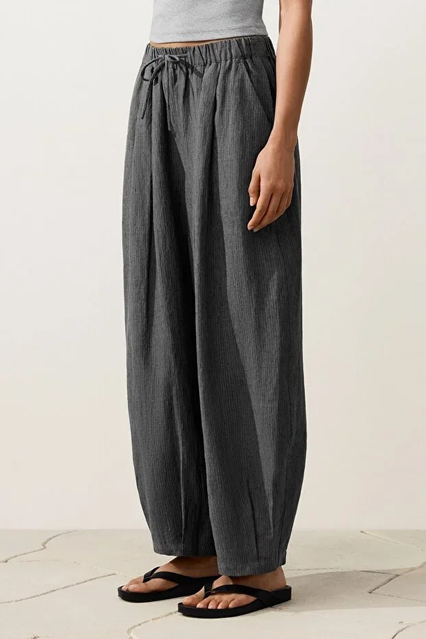 Oysho 100% Linen Striped Balloon Trousers