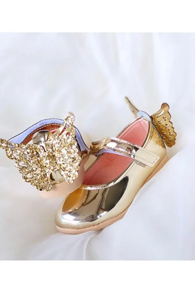 GIRLS' SHOES