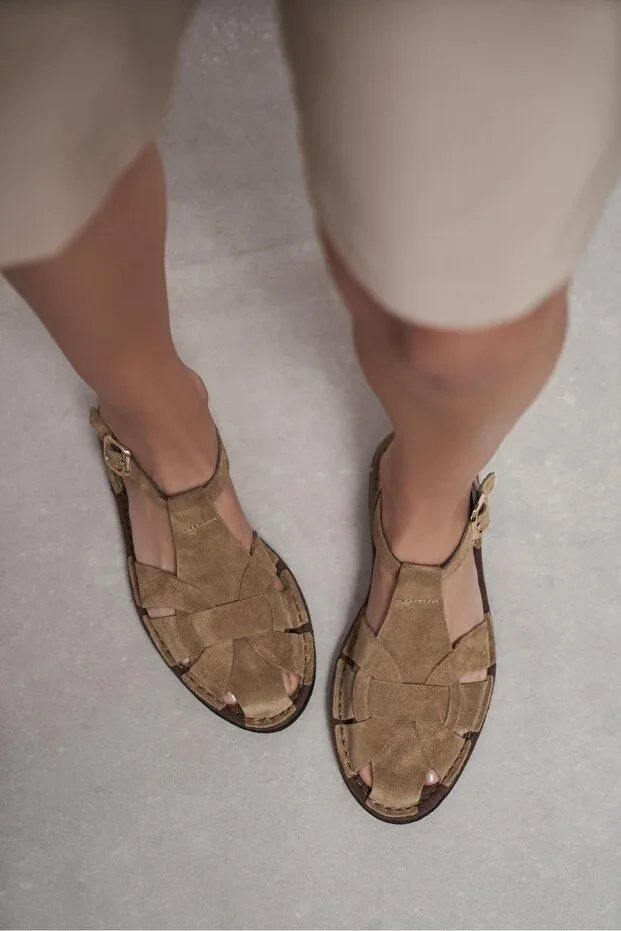 Solto Rome Beige Genuine Leather Buckle Detail Flat Sole Women's Sandal