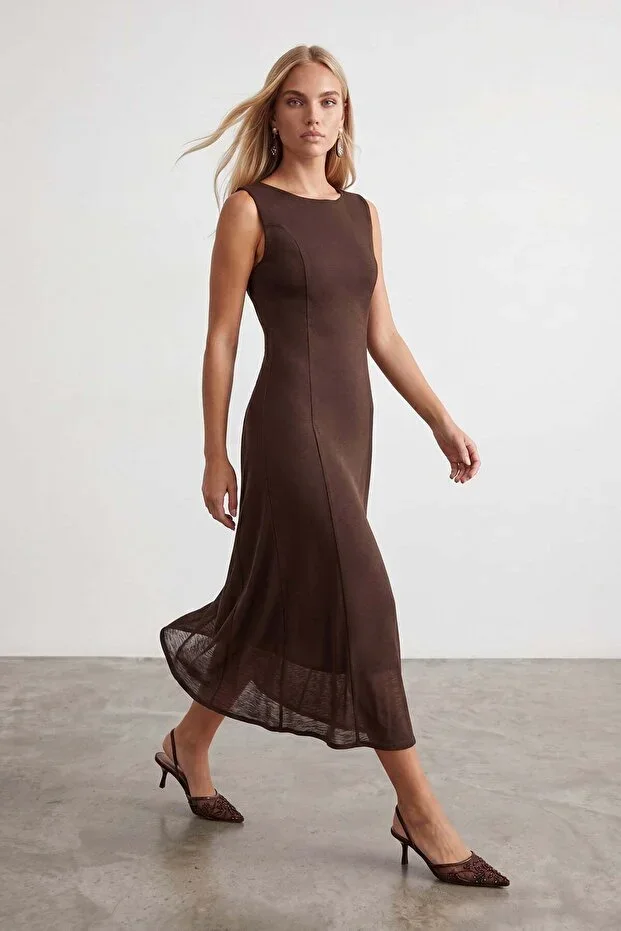 Women's Dark Brown Round Neck Midi Lined Knit Dress Alc-X15559