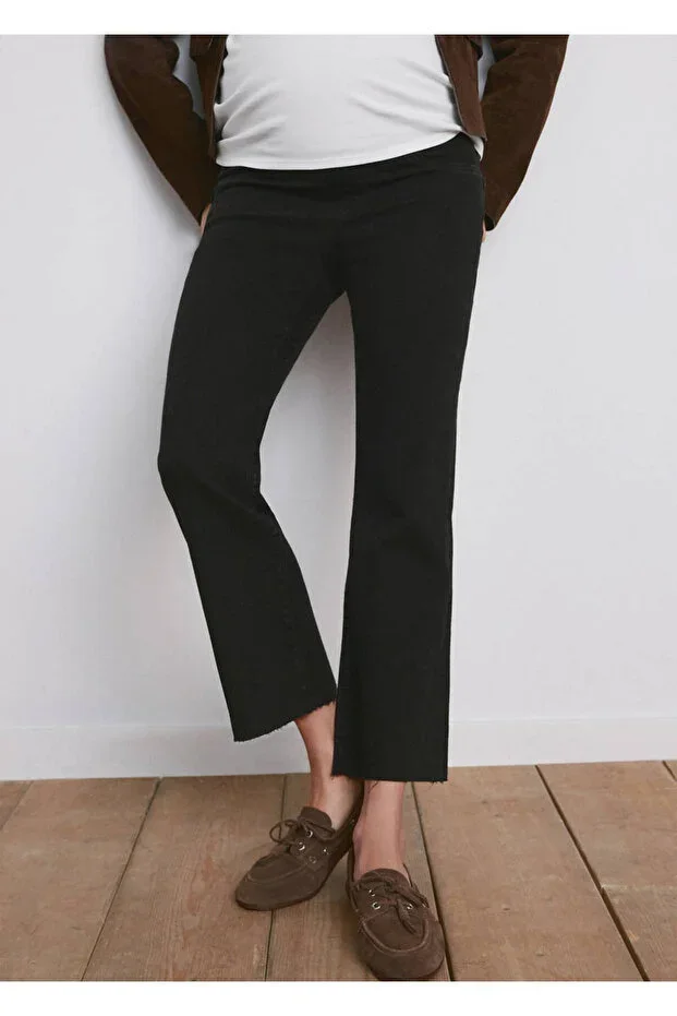 Wide leg maternity jeans