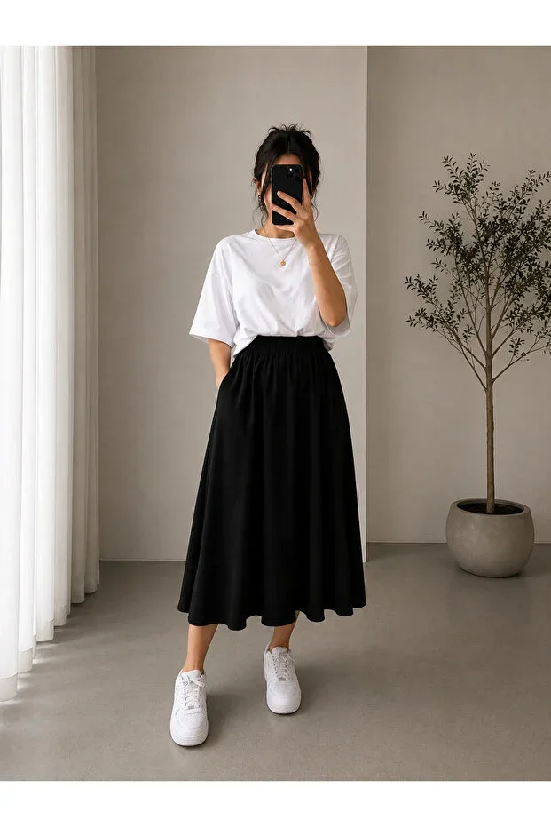 Heyya Women's Black Skirt with Elastic Waistband and Pockets