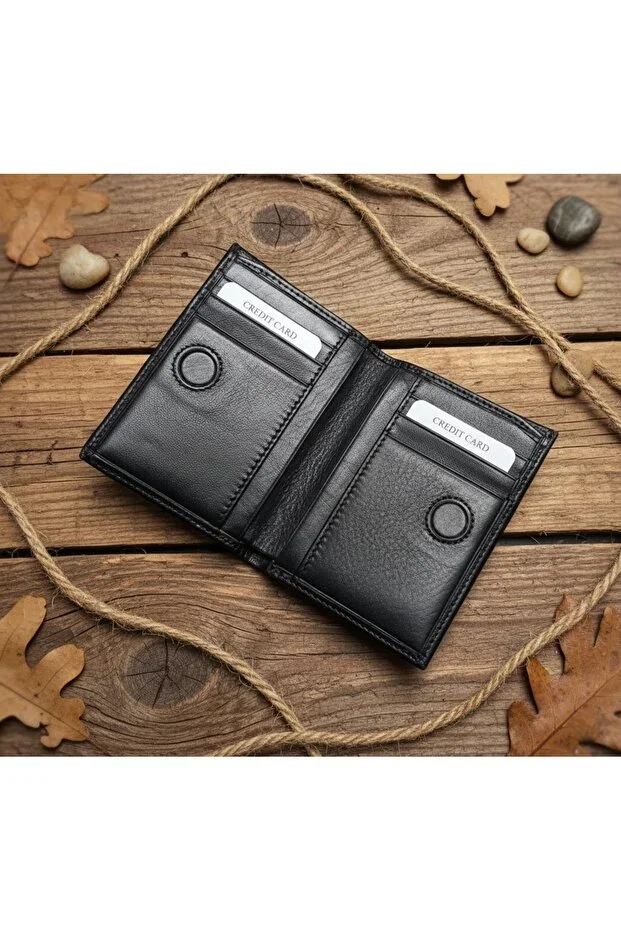 Men's Genuine Leather Wallet and Credit Card Holder with Magnetic Closure