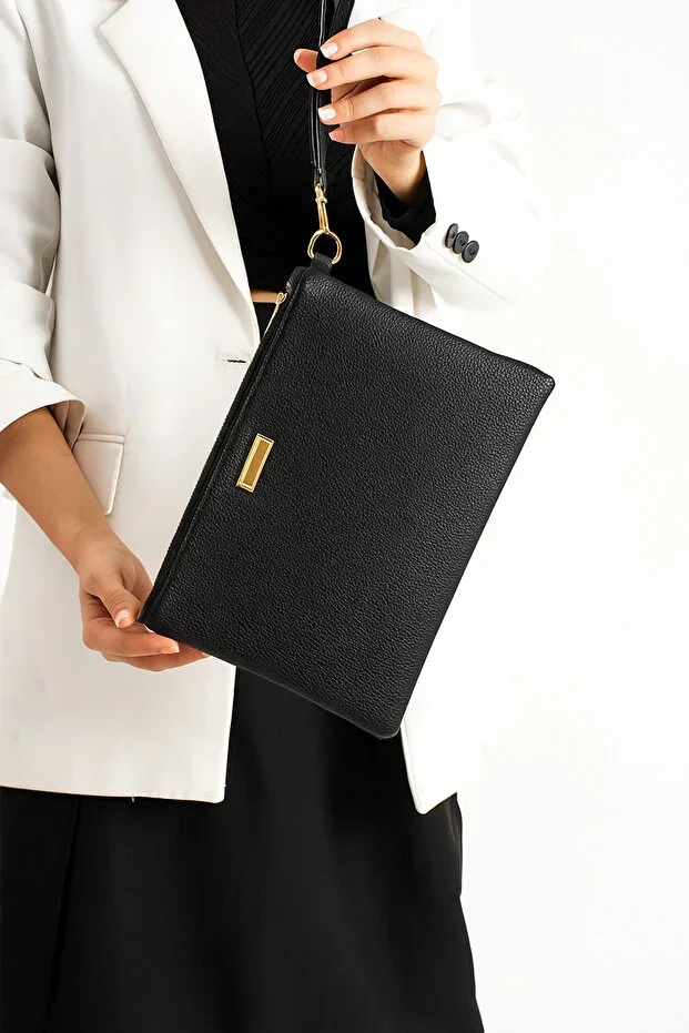 Black Leather Handbag with Metal Accessories 25x19 Cm