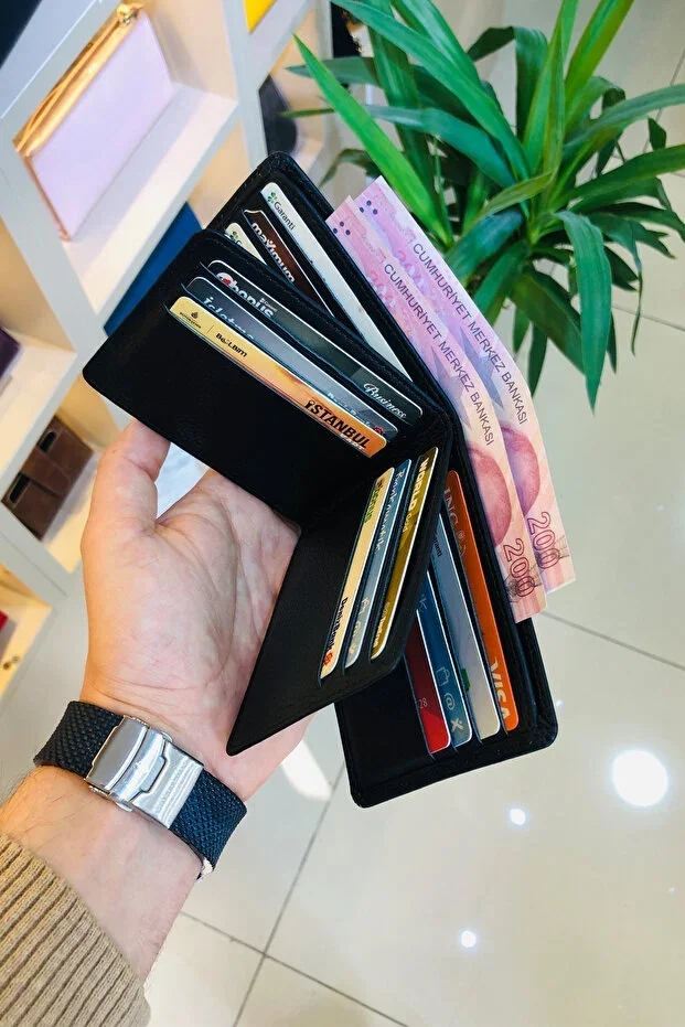 Fly Black Genuine Leather Men's Wallet with Multiple Card Slots and Personalized Name Print (Practical Model)