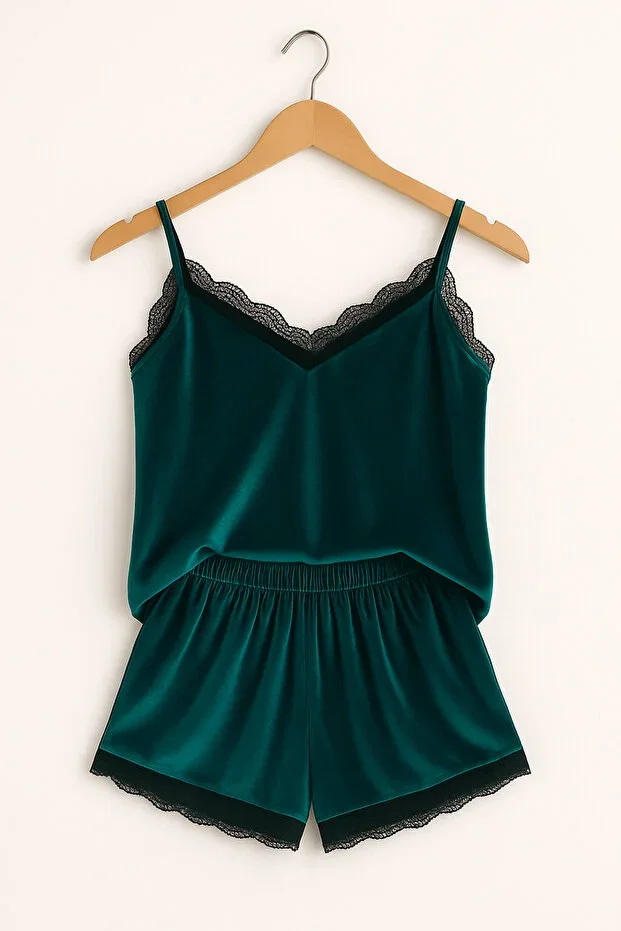 Sıla Sella Velvet Lace Detailed Shorts Set