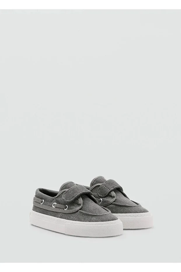 Velcro boat sneakers