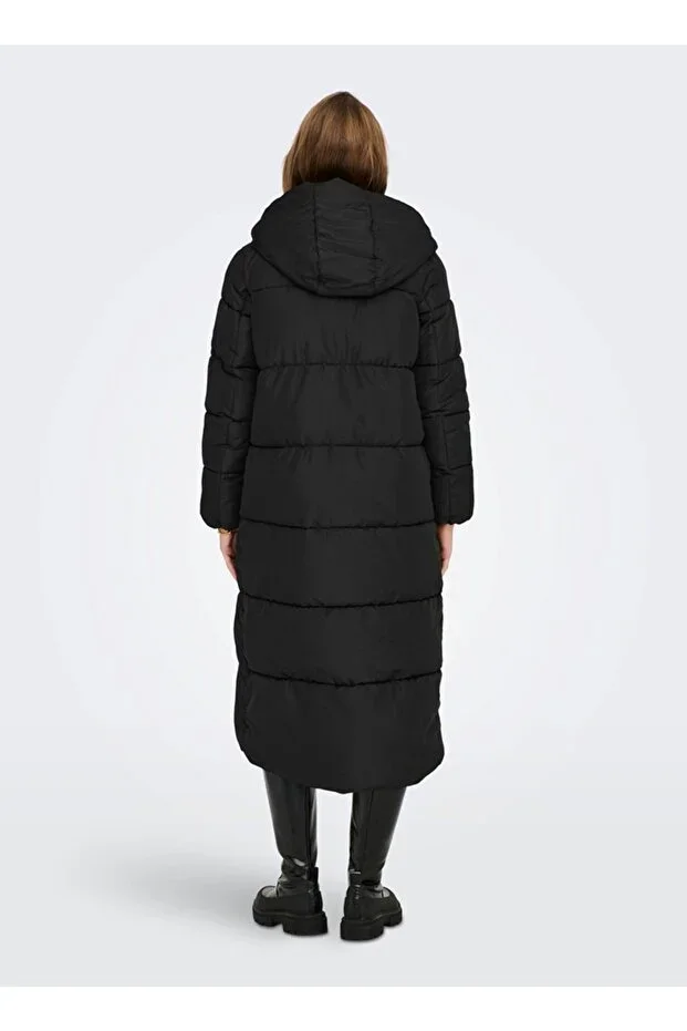 Black Women's Coat 15247829