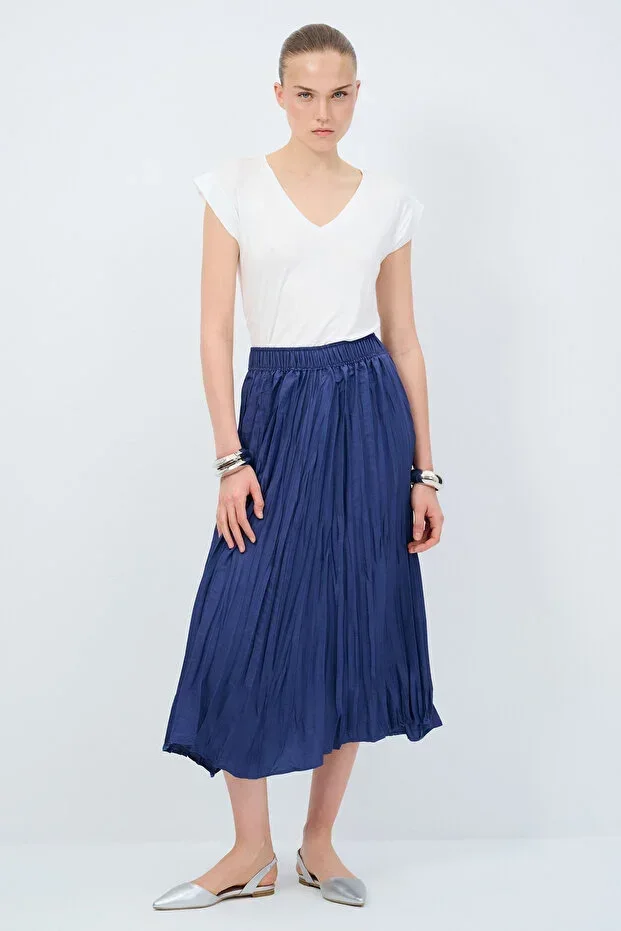 adL Elastic Waist Pleated Midi Skirt