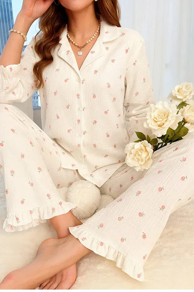 Rose Pattern Crinkled Knit Long Sleeve Women's Buttoned Pajama Set