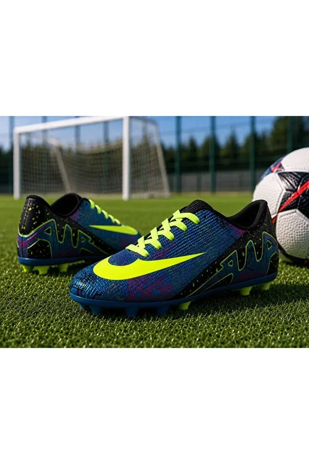 RUNSTEP FOOTBALL BOOTS