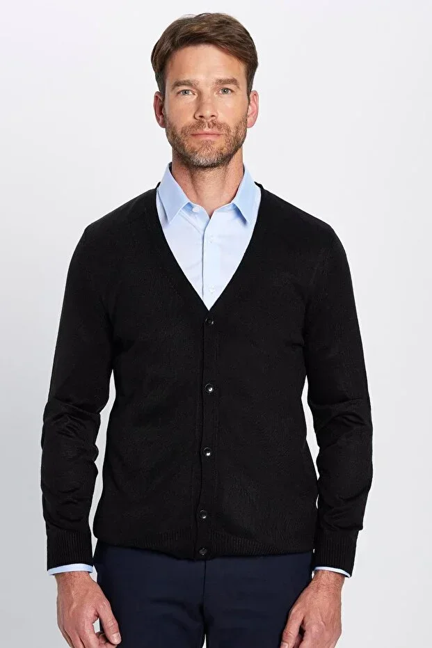 Slim Fit Button-Down Solid Non-Pilling Soft Texture Men's Cardigan