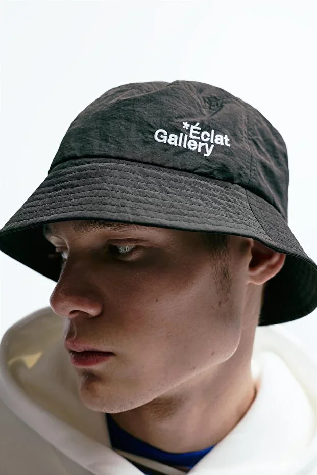 Technical print bucket hat
