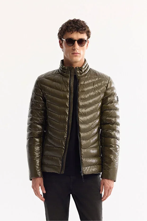 Men's Khaki Down Water Repellent Windproof Fabric Stand-up Collar Puffer Comfort Fit Jacket B006015