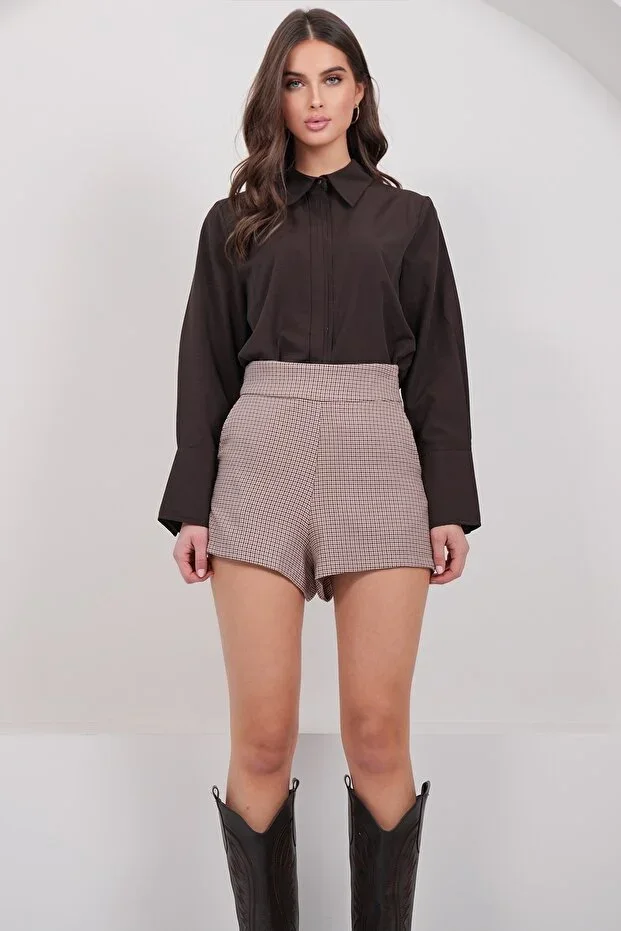 Women's Beige Plaid Patterned Shorts ALC-X14926