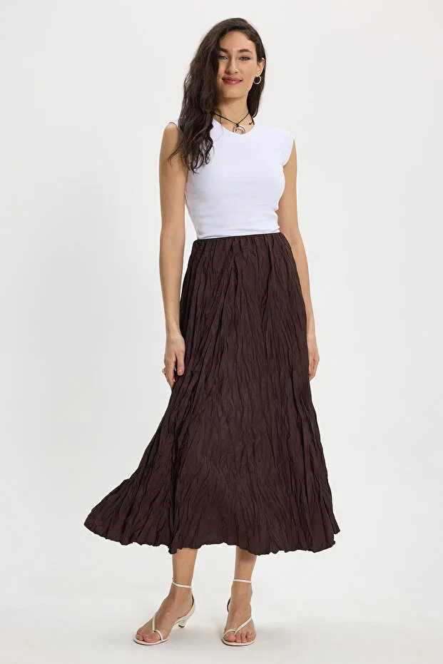Tudors Women's Relaxed Fit Elastic Waist Midi Length Brown Seersucker Skirt