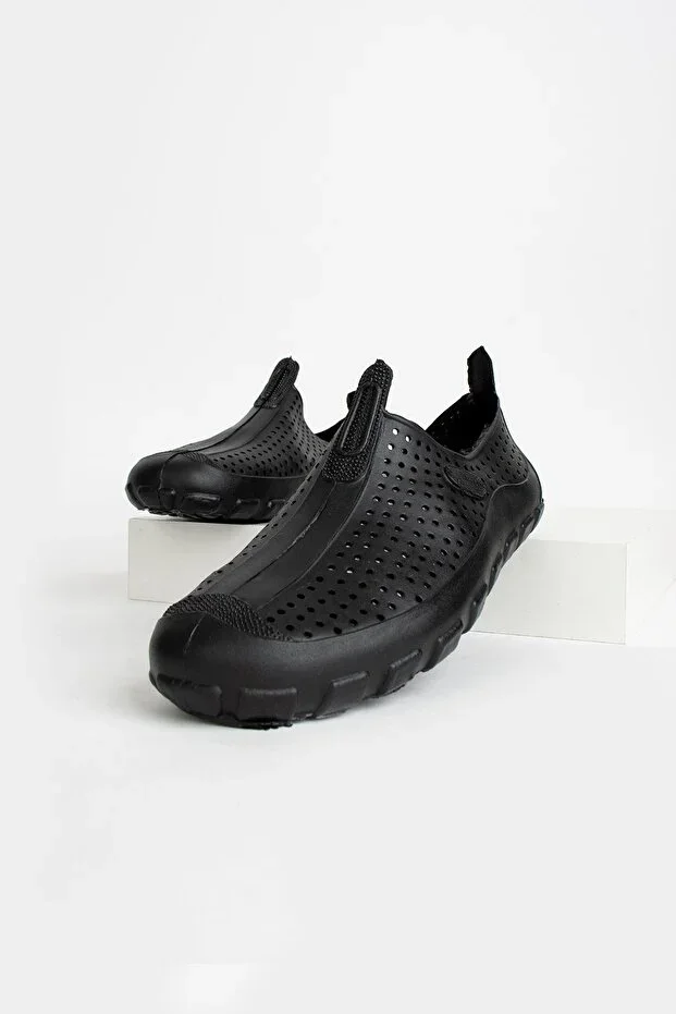 Unisex Black Beach Water Shoes Sandals