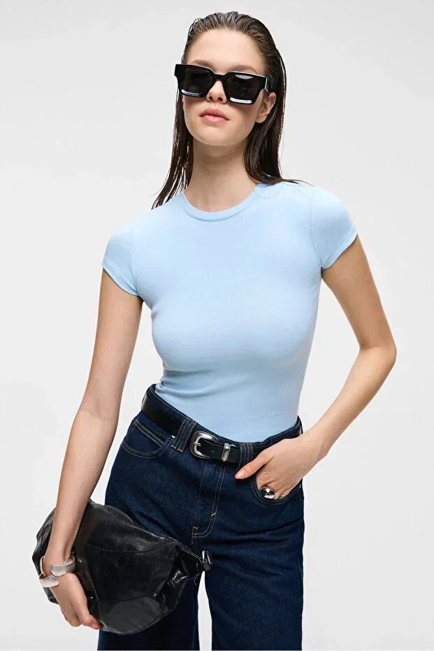 HOPEWELL Women's Round Neck Knit Slim Fit Blue T-Shirt